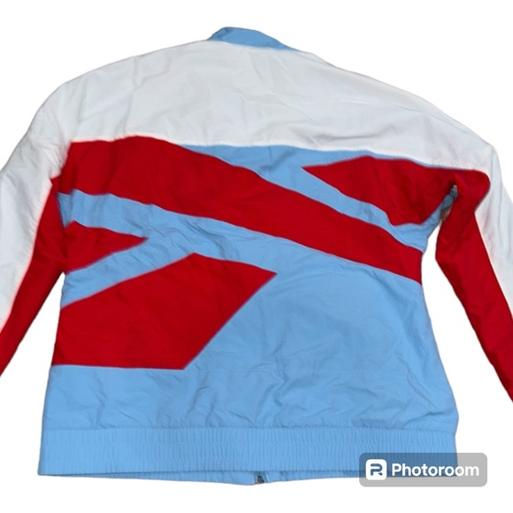 EUC Reebok Outfit - Picture 3 of 13